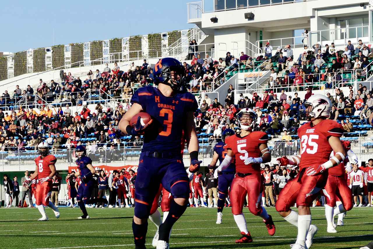アメフト】第6回Tokyo Bowlで、法大が神戸大を下す | BBMスポーツ