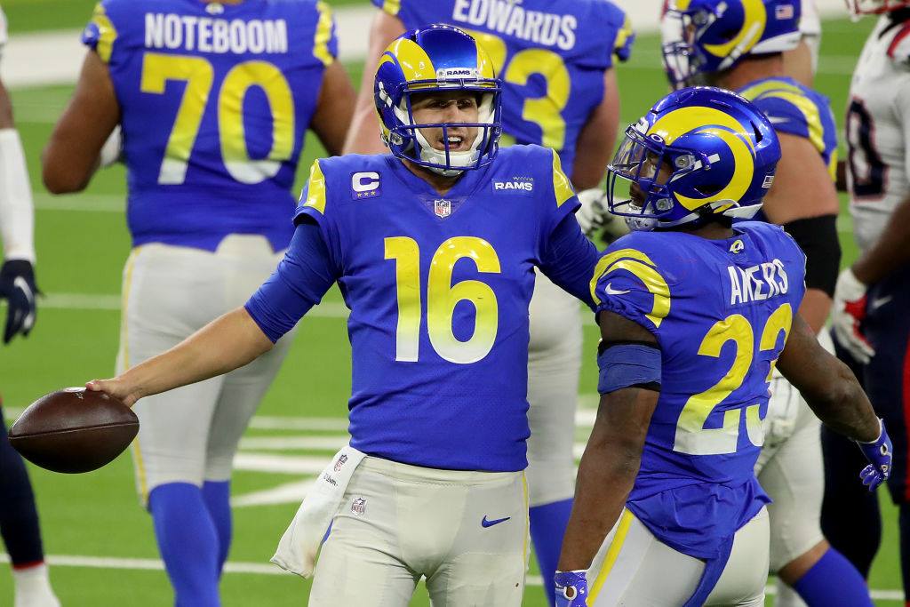 Nfl ゴフとスタフォード 史上初の 全体1位指名qbトレード の背景を探る mスポーツ ベースボール マガジン社