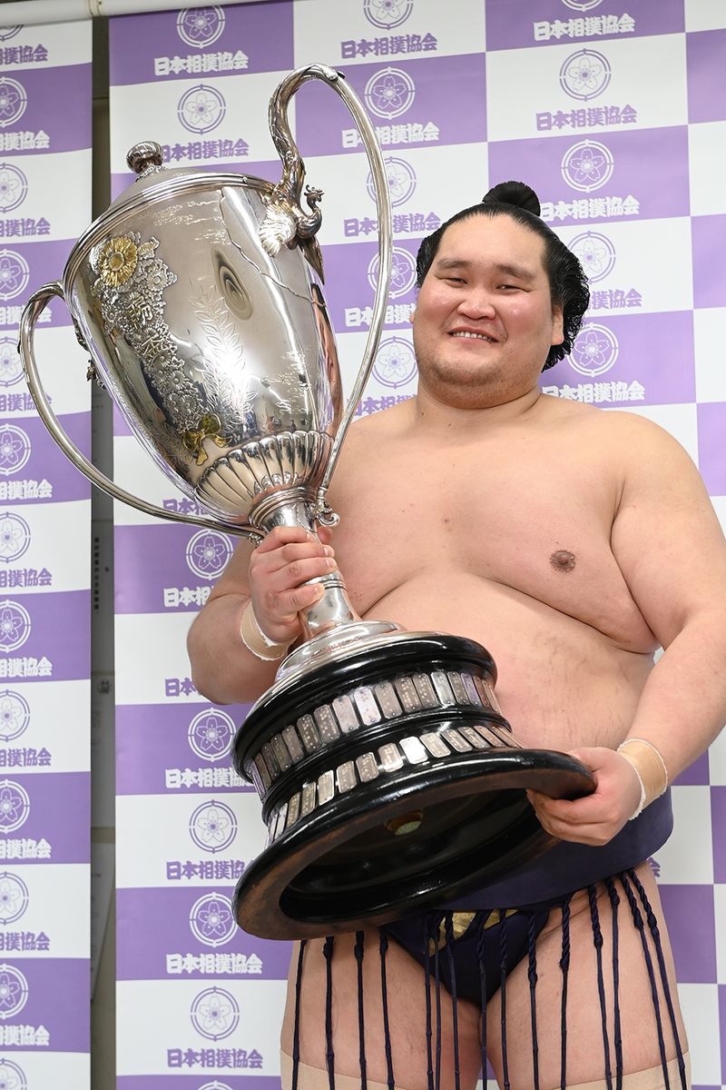 2021年5月23日＝東京・両国国技館　再大関の優勝は初めて。そして、来場所は綱取りへ！