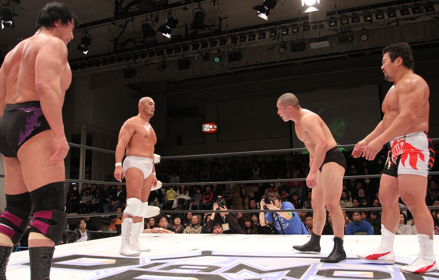 プロレスフィギュア　全日本プロレス　高山、小橋、秋山 値下げ 未開封 プロレスリングノア フィギュア 小橋建太 秋山準