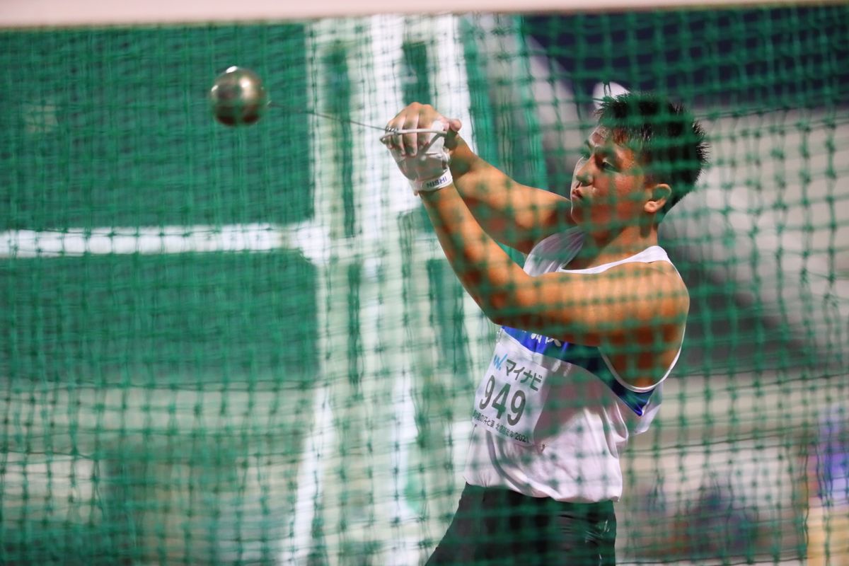 インターハイ陸上 女子ハンマー投高校記録保持者 村上が大会新で涙のv mスポーツ ベースボール マガジン社 インターハイ陸上 女子ハンマー投高校記録保持者 村上が大会新で涙のv mスポーツ ベースボール マガジン社