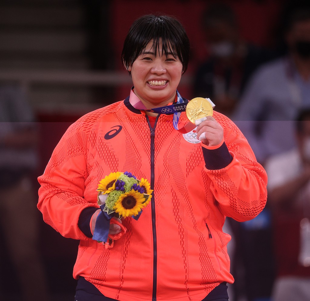 【柔道】「三倍努力」、最高級の結実。素根輝が威風堂々の戦いで五輪女王の座に就く BBMスポーツ ベースボール・マガジン社