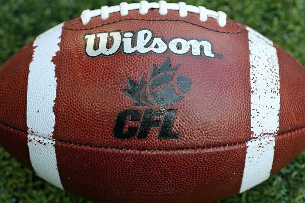 アメフト Cfl開幕 日本人初得点を記録したk山﨑が味わった 成功と失敗 Bbmスポーツ ベースボール マガジン社