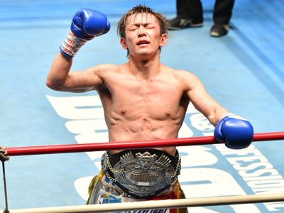 古橋は、ロープを掴んでいなければよろけてしまうほど、疲労困憊していた
