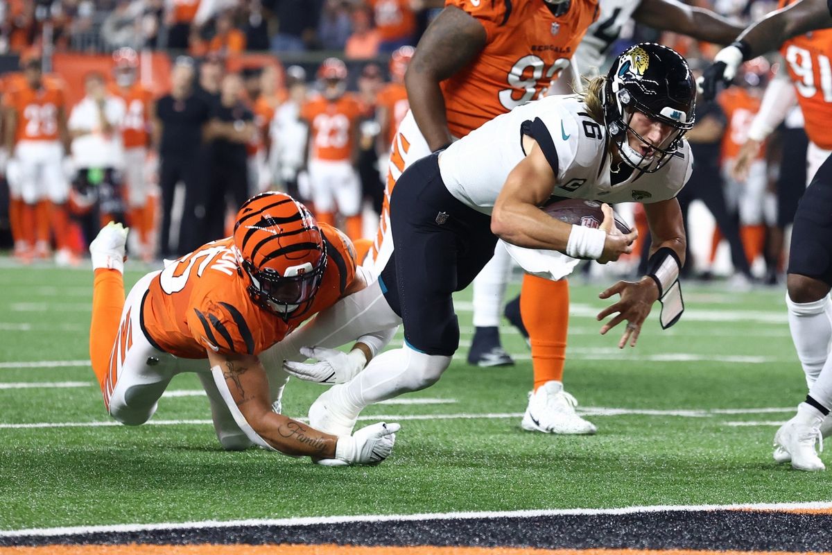 ◇ベンガルズvsジャガーズ◆ 第2Q、ジャガーズQBローレンスが自らキープしてTD=photo by Getty Images