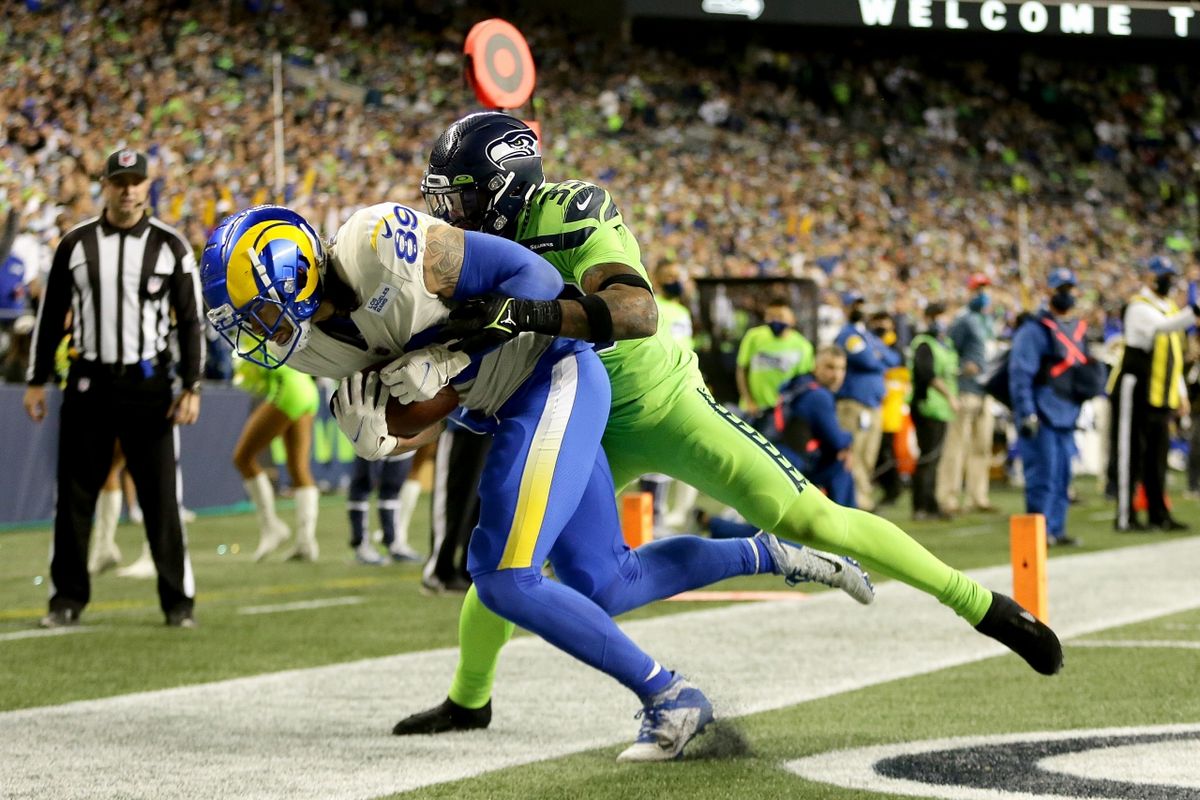 ◇ラムズ26-17シーホークス◆ 第3Q、ラムズのTEヒグビーがTDパスをキャッチ=photo by Getty Images