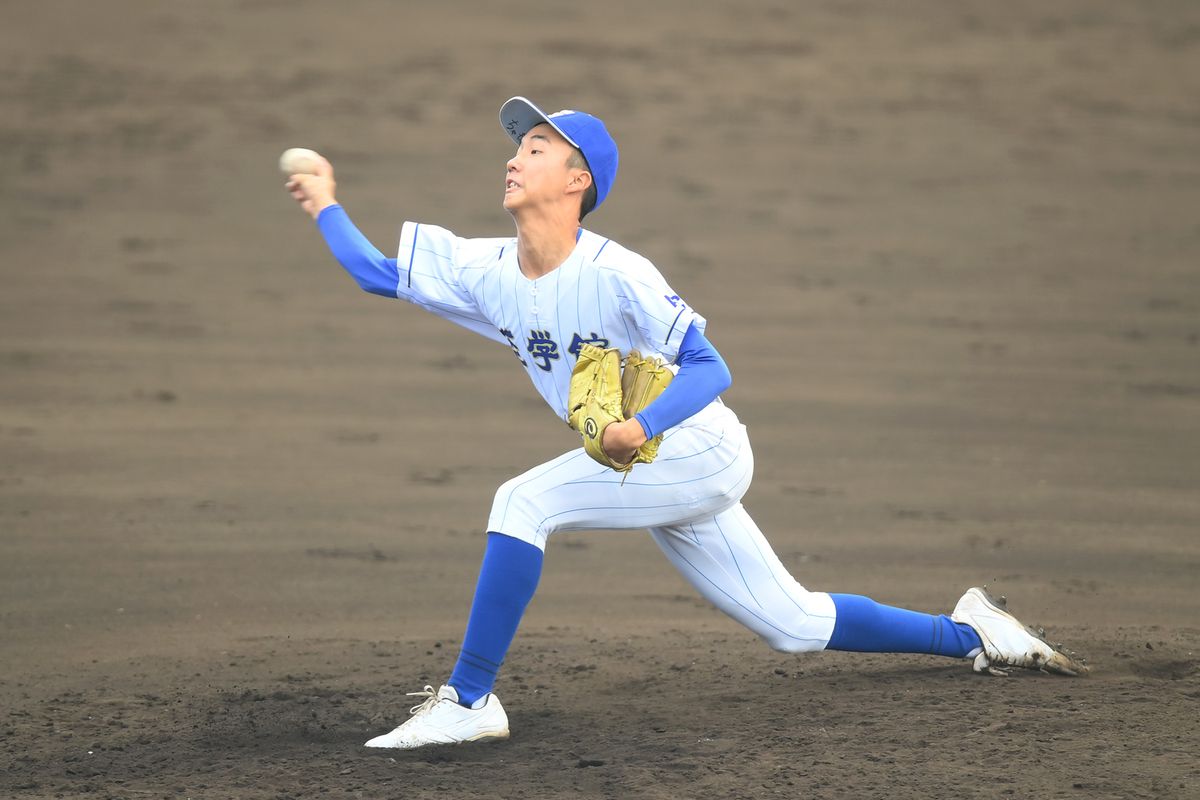 4回を投げるロングリリーフで0点に抑えた至学館・加藤