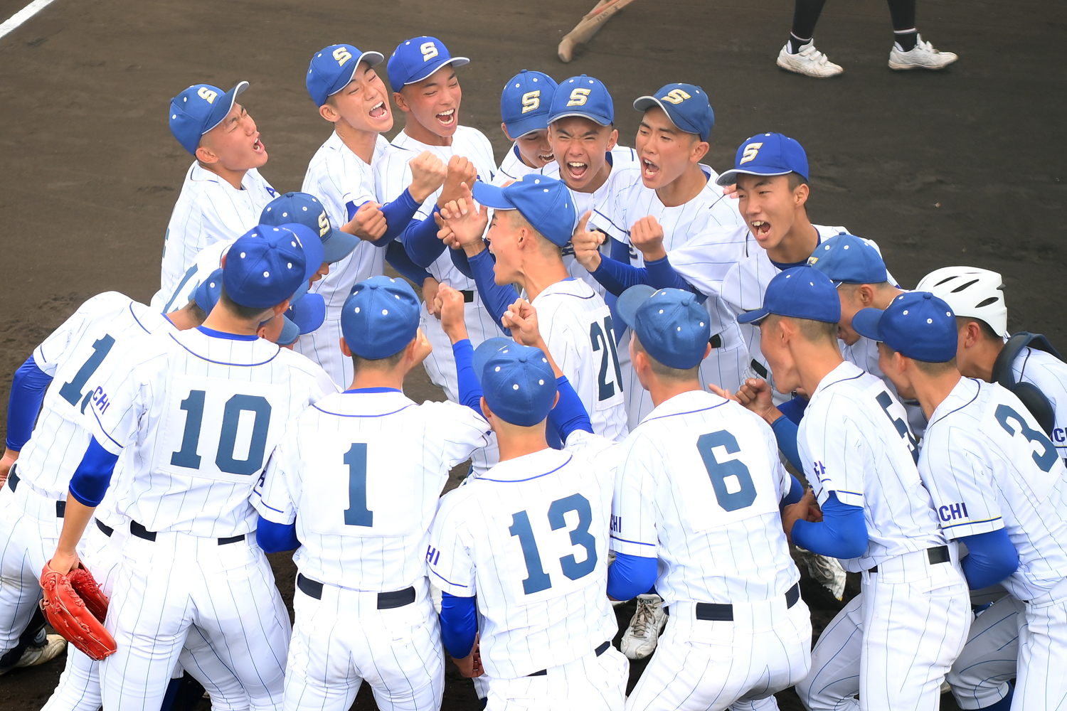 至学館 高校野球部　ビジターユニホーム上下セット フォトレポート】秋季東海大会・至学館-岐阜第一 | BBMスポーツ