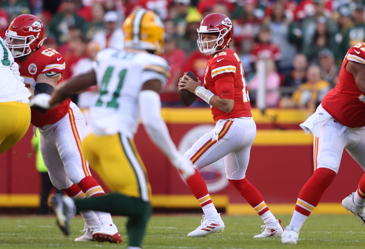 ◇チーフス13 vs パッカーズ7◆勝利したものの、不振が続くチーフスのQBマホームズ=photo by Getty Images