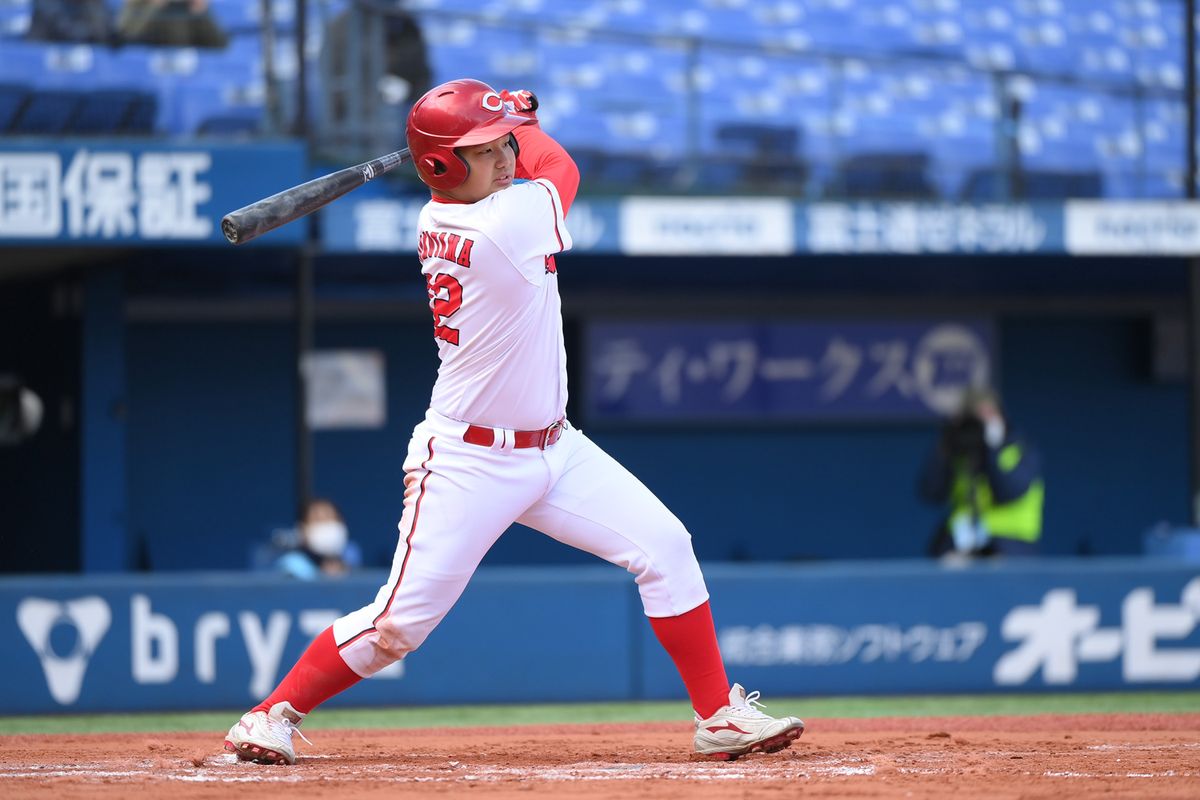 6回表、十文字のタイムリー(NIKON D6 AF-S 200-400 f/4G ED VRⅡ 1/1000 f4 ISO800)