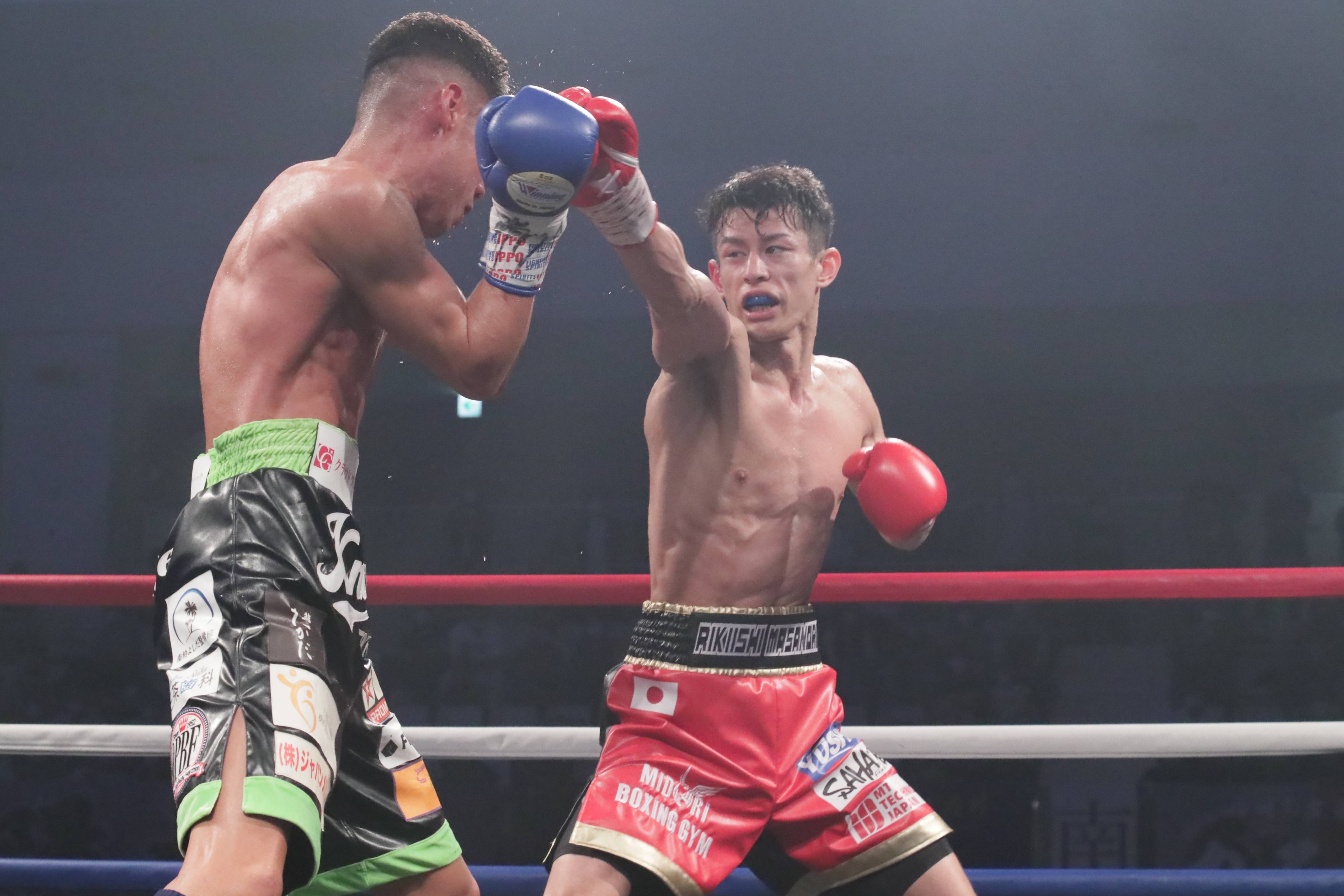 力石徹　ボクシングフィギュア 赤 短パン 約15cm 力石徹 ボクシングフィギュア 赤 短パン 約15cm