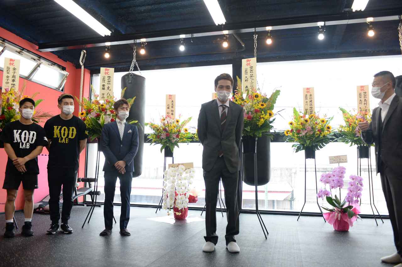 内山高志　ポスター　4枚セット 2025年最新】内山高志の人気アイテム - メルカリ