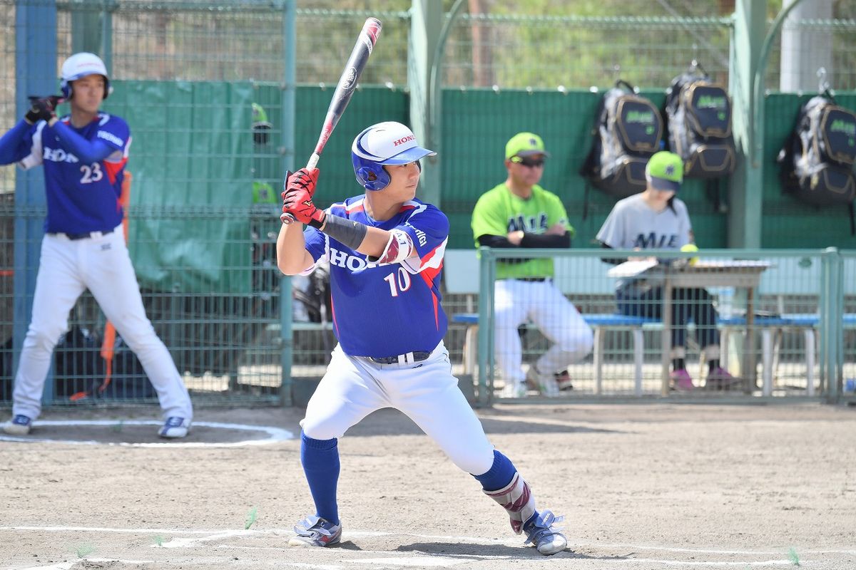 ジュニア時代は、主将を務めた2016年世界ジュニア選手権で優勝、18年U18ワールドカップで準優勝の成績を収めた。今回は初めてのTOP代表でのワールドカップ出場となる。Hondaでは今季主将に就任し、攻守にわたって存在感を発揮している(写真/佐藤真一)