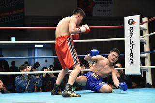 5枚　新人王 全長5.2m超え！ 新「中国産の高級ミニバン」日本発売へ！ 612馬力×2.9t