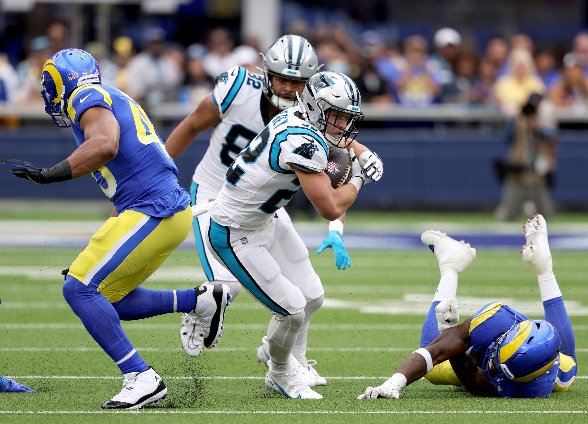 NFL】パンサーズRBマキャフリーが49ersへトレード 「1000－1000