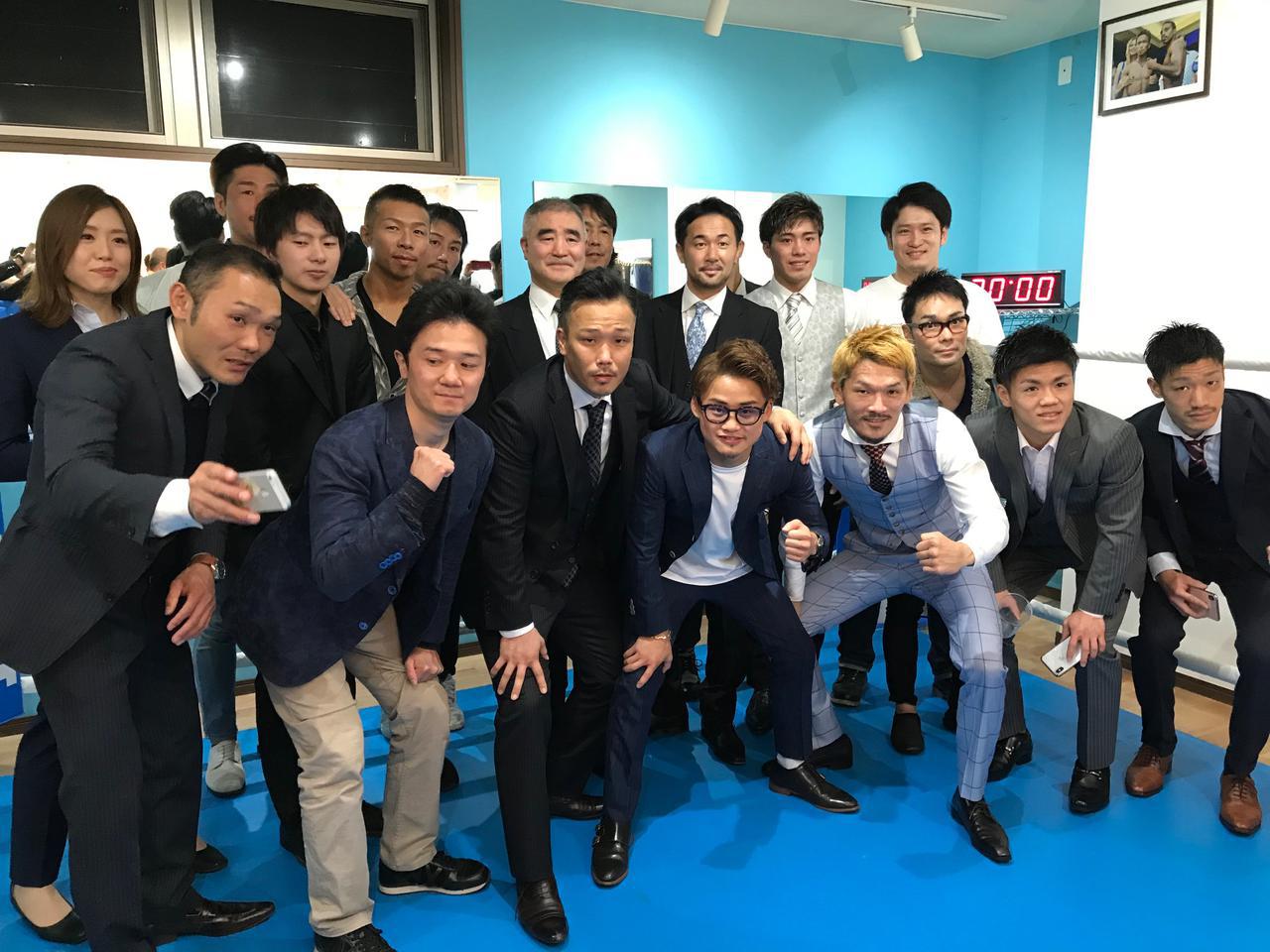 ボクシング はじめの一歩30周年記念 フェザー級トーナメントきょう開幕 mスポーツ ベースボール マガジン社