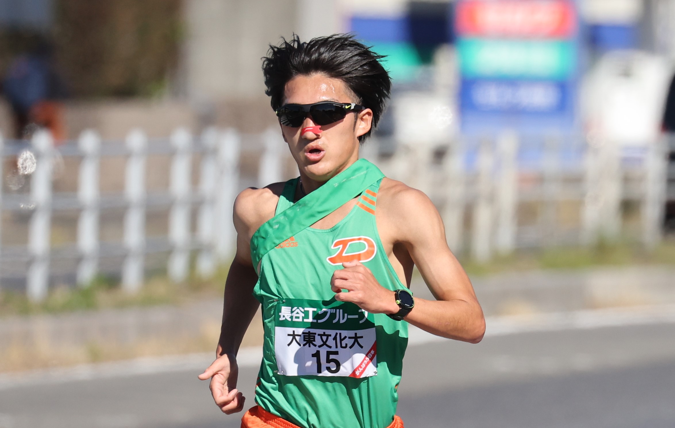 箱根駅伝 野球 adidas スポーツサングラス グリーン 今年の箱根駅伝も 