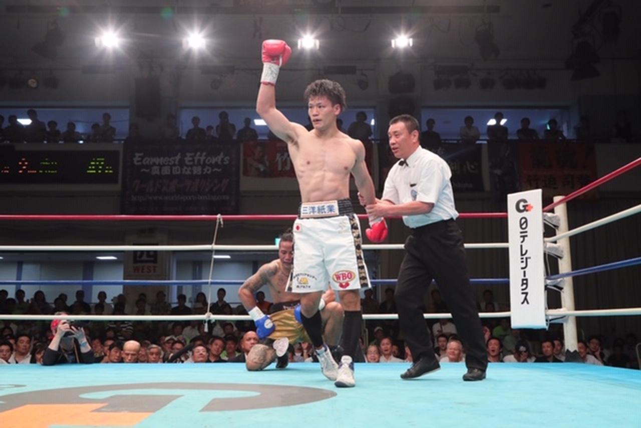 ボクシング】井上岳志がKOで再起 世界を知って「余裕ができた」 | BBM