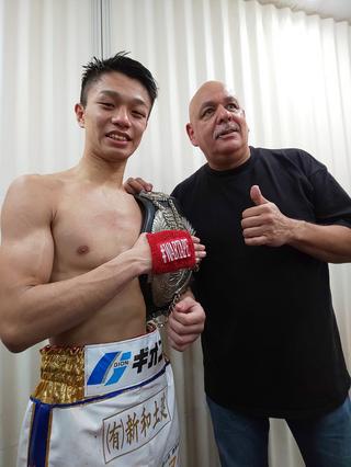 ボクシング】ホープ中谷潤人が9回TKOで新王者！ ～日本フライ級