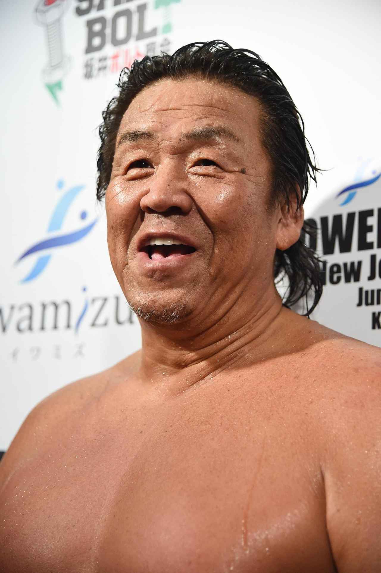 長州力 革命戦士 August