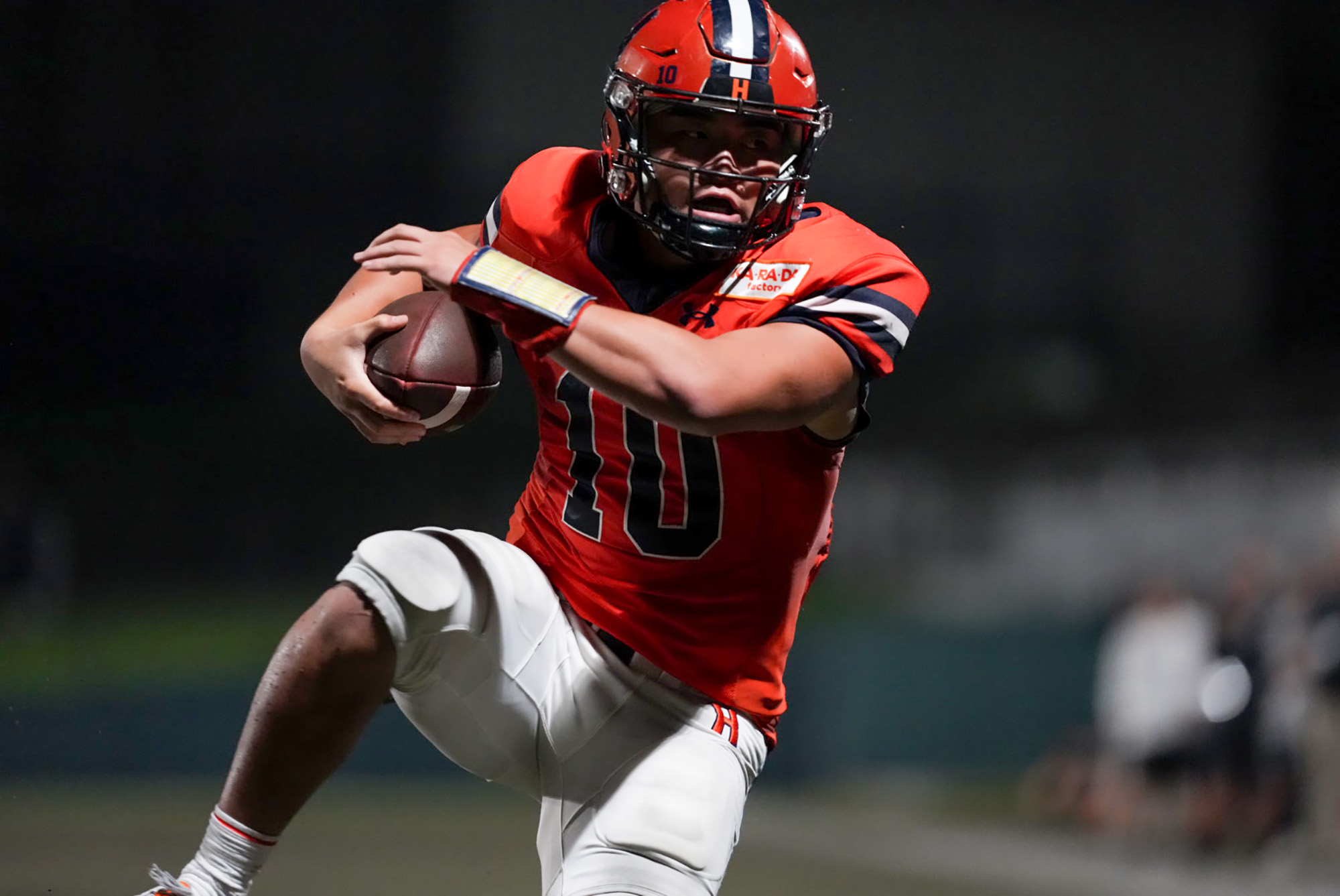 アメフト】強い法政が戻ってきた 多彩なランゲームで東大を圧倒 | BBM