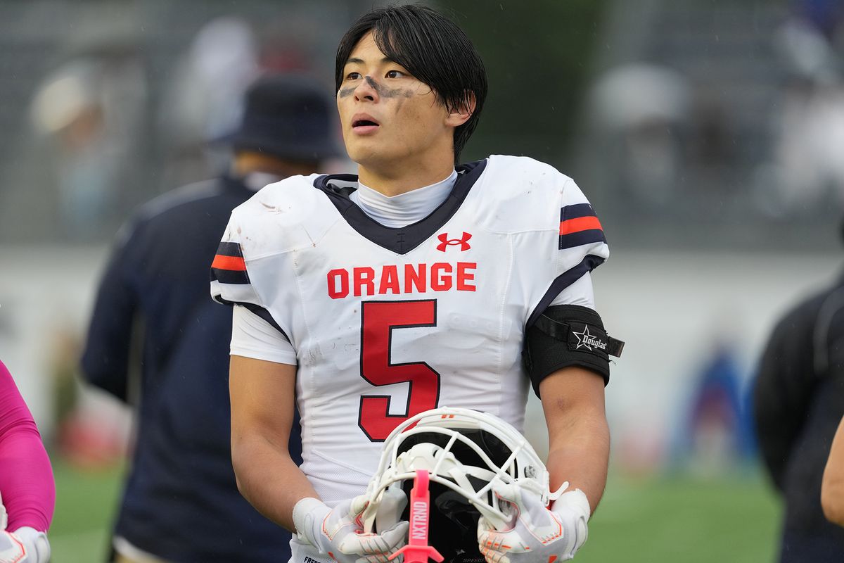 背番号5は高校時代のラグビーのポジションによるもの。プレースタイル同様硬派で真面目な選手という印象を受けた=撮影:北川直樹