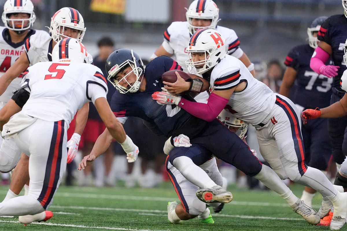 菅野HCは慶應オフェンスにロングドライブを許した守備の出来に、厳しい評価を示した=撮影:北川直樹