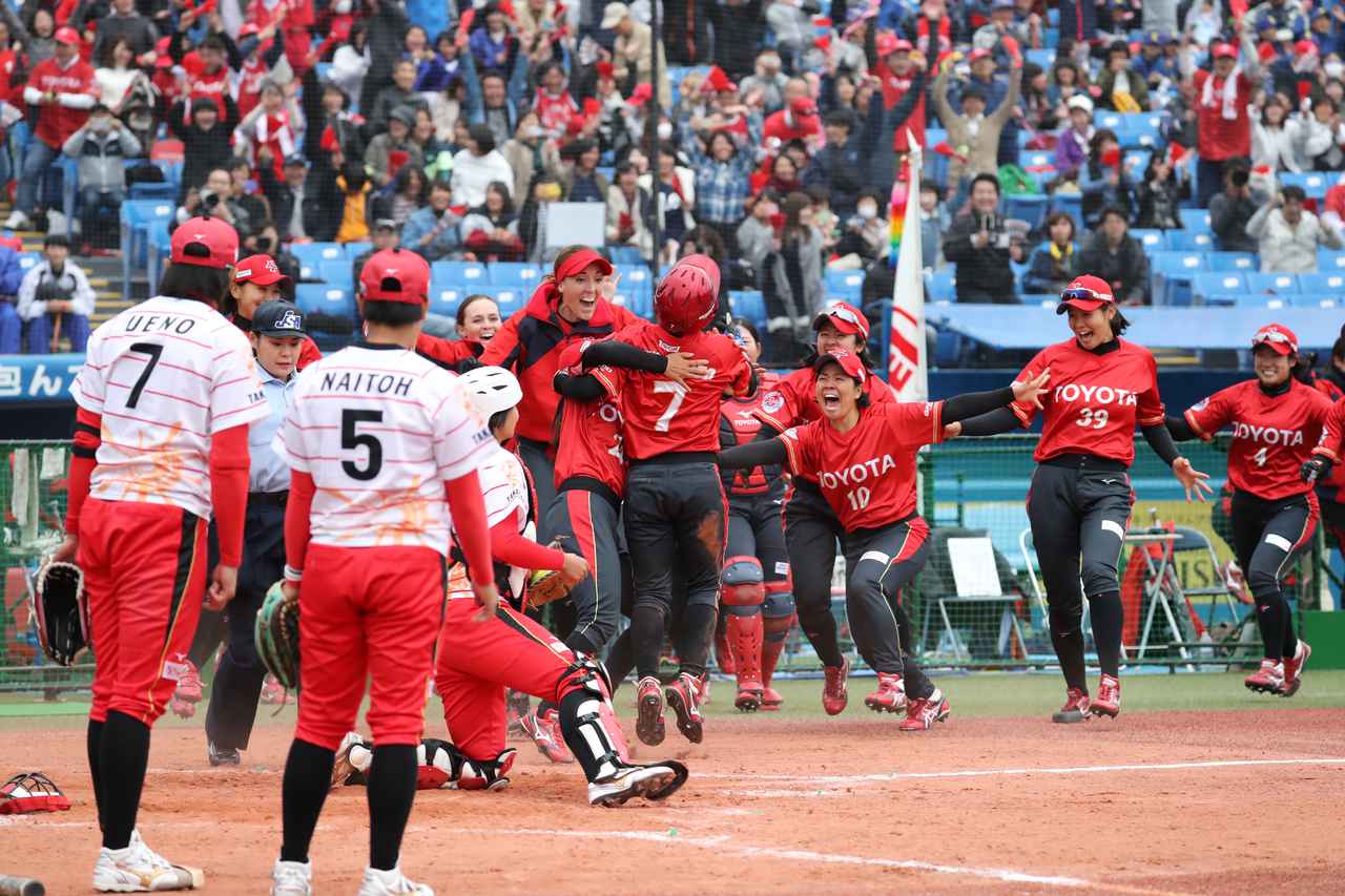 main_f8f993165de4efae9cf7d46f2