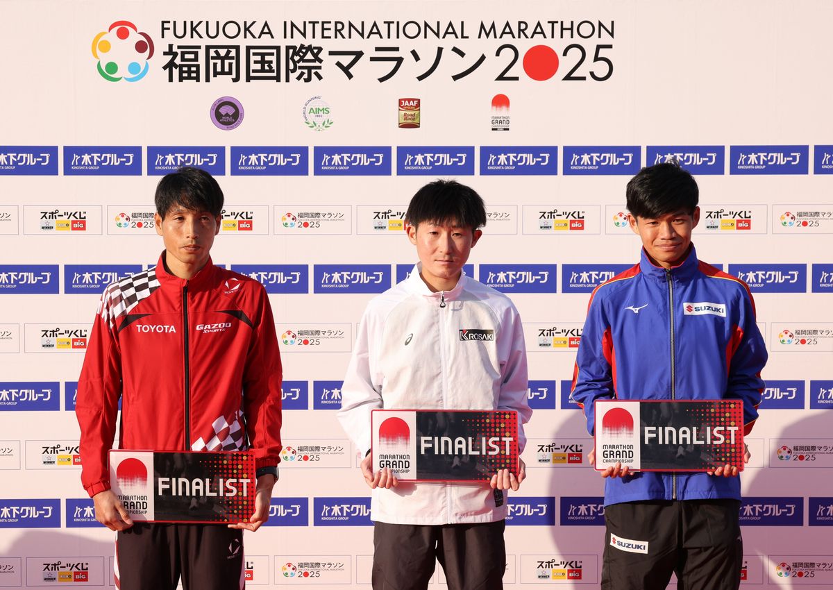 G1大会の福岡国際マラソンは、2時間09分00秒を切った日本人上位6 名がMGCへの出場権を得られる。西山、細谷、大石の3人がその条件をクリアした