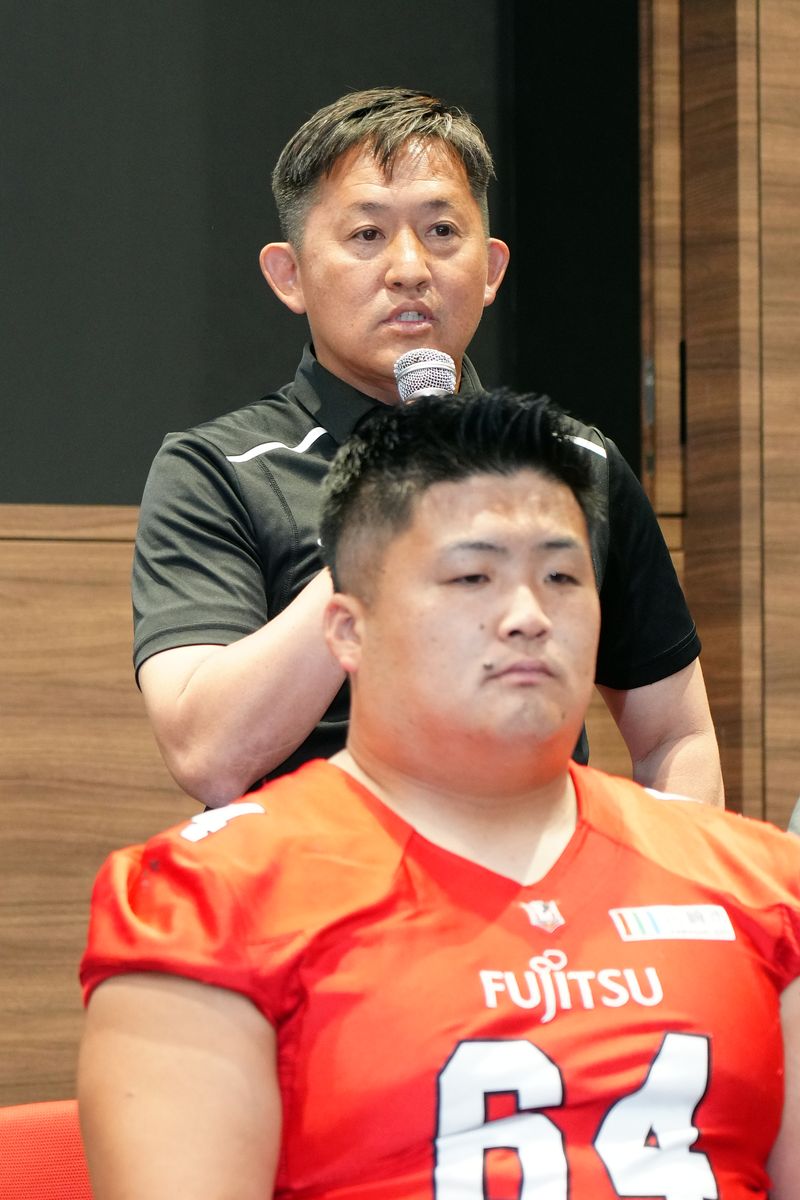 富士通フロンティアーズ山本洋HC＝撮影：小座野容斉