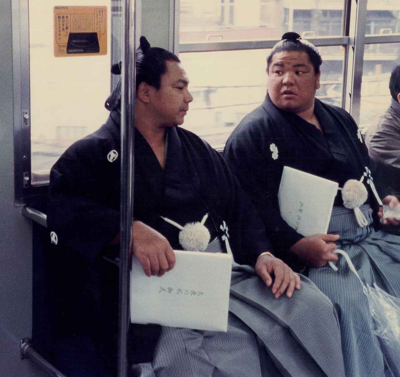 私の“奇跡の一枚” 連載83】 天下の横綱ふたりが、正装で 一般