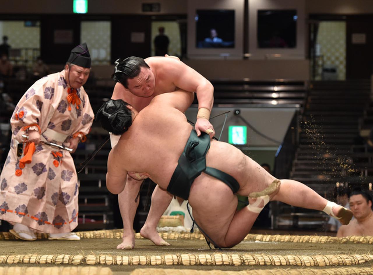 私の“奇跡の一枚” 連載79】 大横綱をおくびにも出さず 友達付き合いを