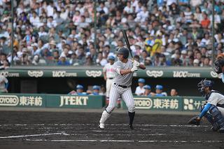甲子園注目選手連続写真］ 明石商高・来田涼斗 | BBMスポーツ | ベース