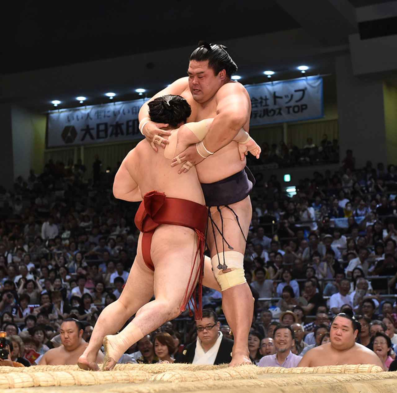 main_b9aed0b07f6f84fa82a4936b0