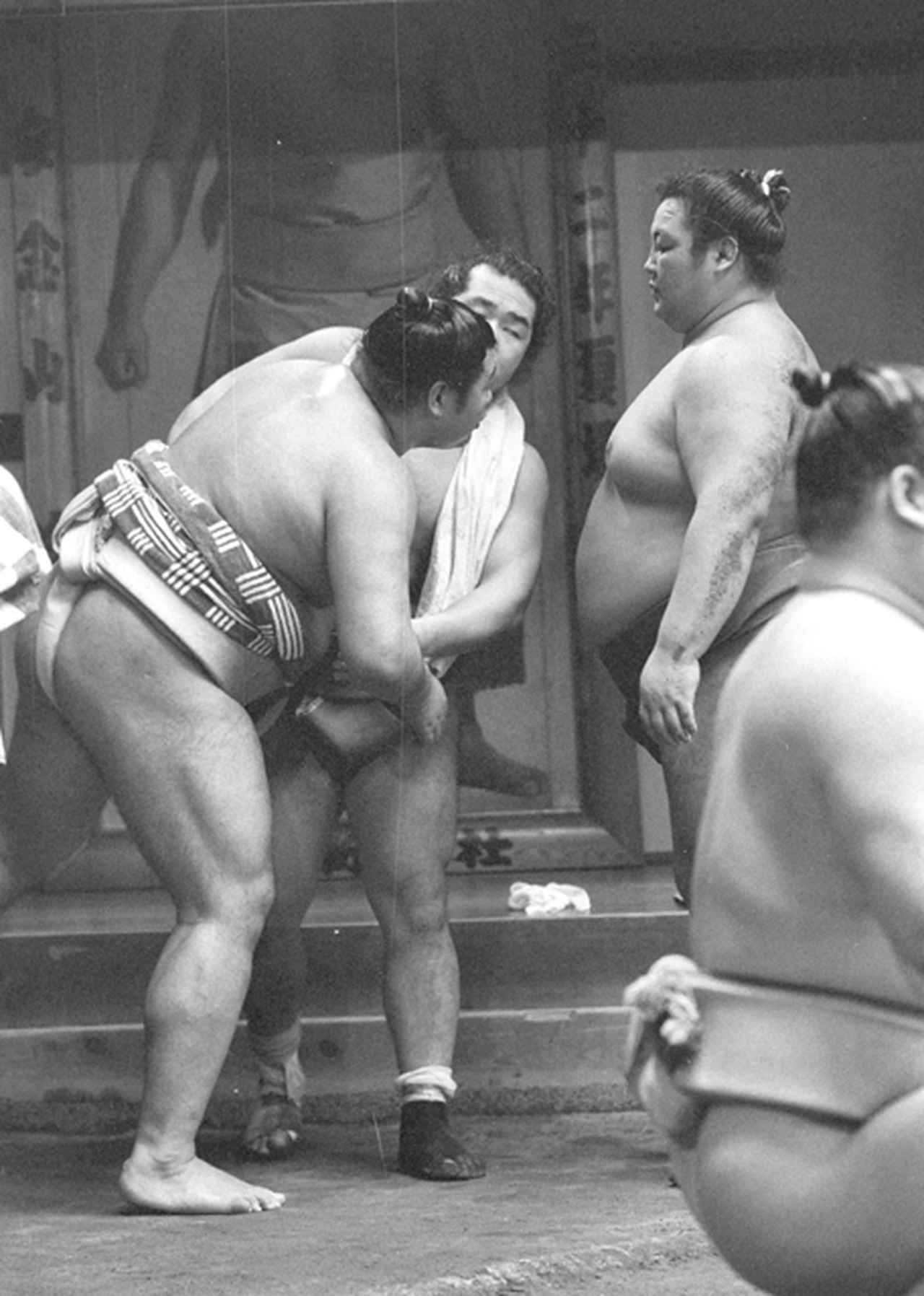 ★D3★相撲画家 松岡リン ドローイング 「北の湖」 1978年 相撲 カラーブックス 417） 北の湖 千代の湖 若乃花
