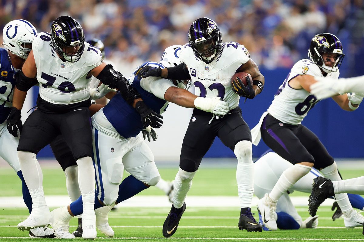 【レイブンズvs コルツ】ランで3TDを奪う活躍でチームを勝利に導いたレイブンズRB“キング”ヘンリー＝Getty Images