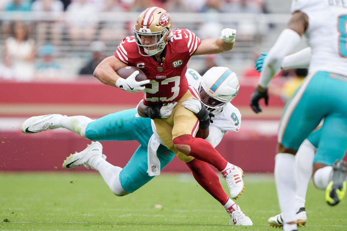 【49ers vs ドルフィンス】49ersRBマキャフリーは通算100TDに到達=Getty Images
