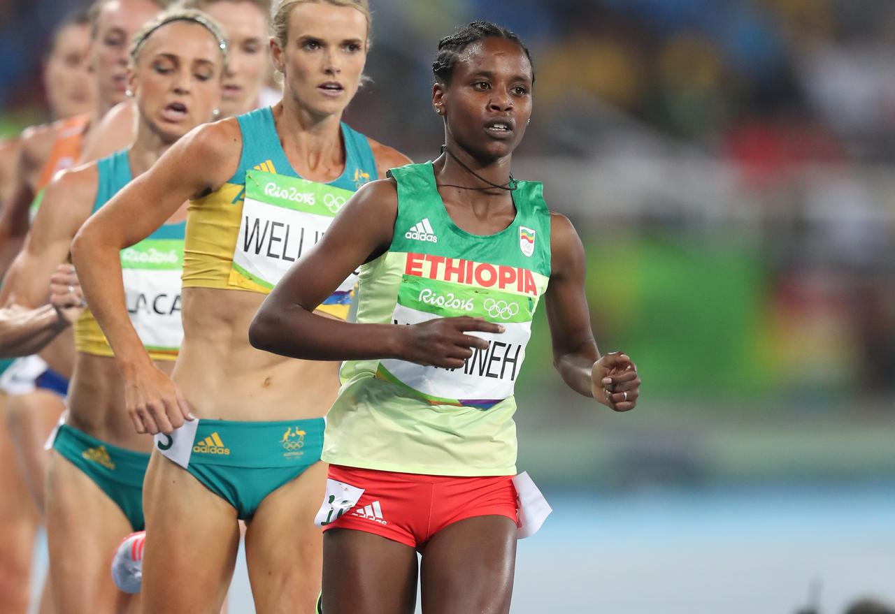 陸上 イェシャネーが女子ハーフマラソン世界新記録 mスポーツ ベースボール マガジン社