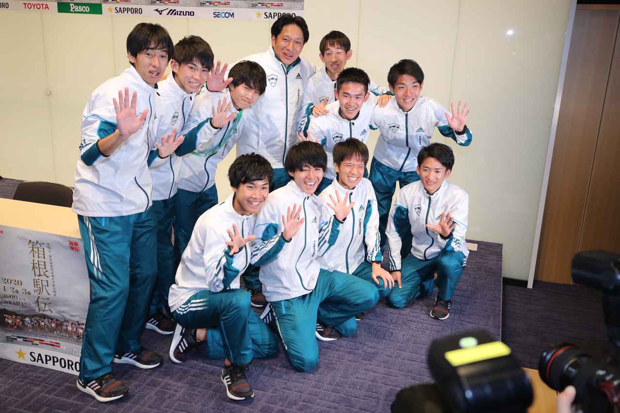 箱根駅伝】やっぱり大作戦大成功！ 青学大喜びの声 | BBMスポーツ