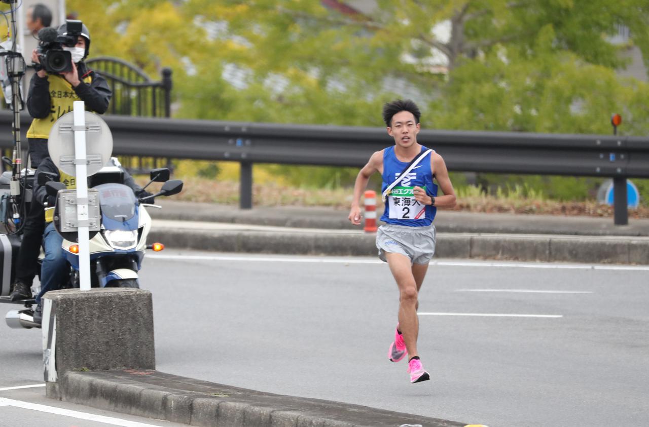 大学駅伝】三大駅伝デビュー戦で優勝＆MVP獲得。東海大3年生・名取燎
